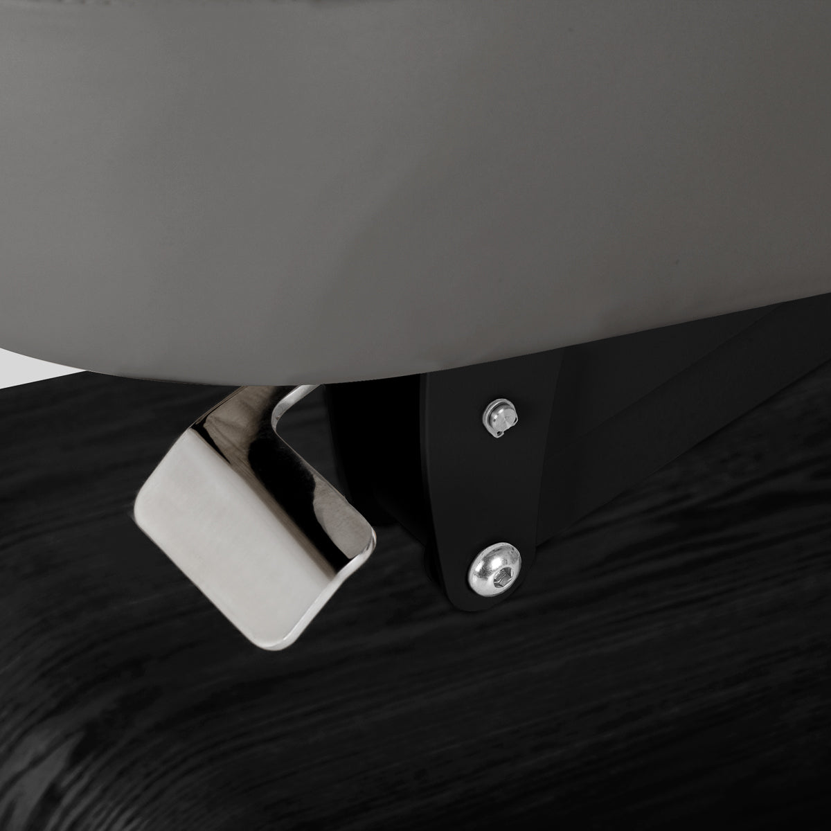 Sillon Relax Electric SPA Lounger – Grey, Black Base · Attachment detail