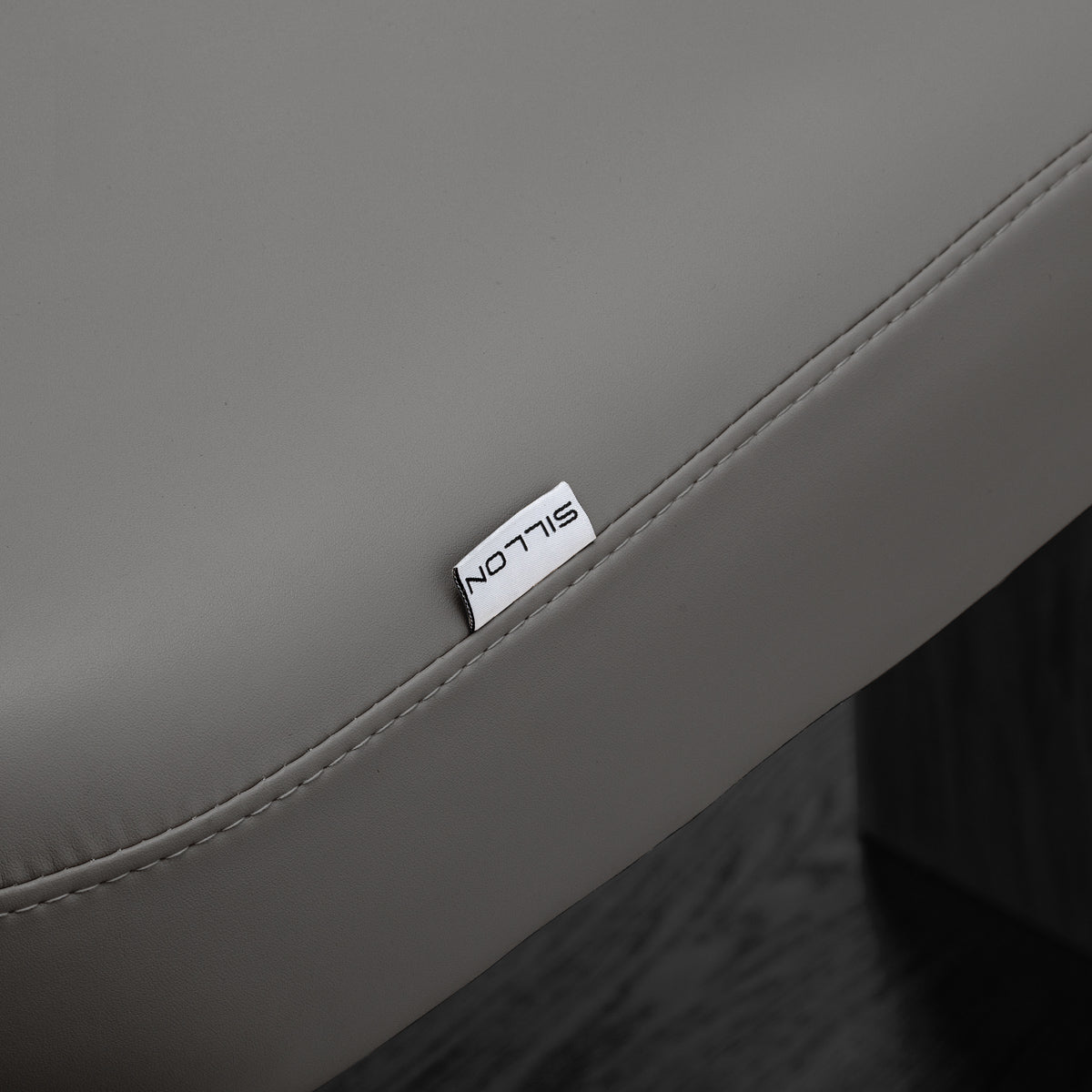 Sillon Relax Electric SPA Lounger – Grey, Black Base · Removable cover detail