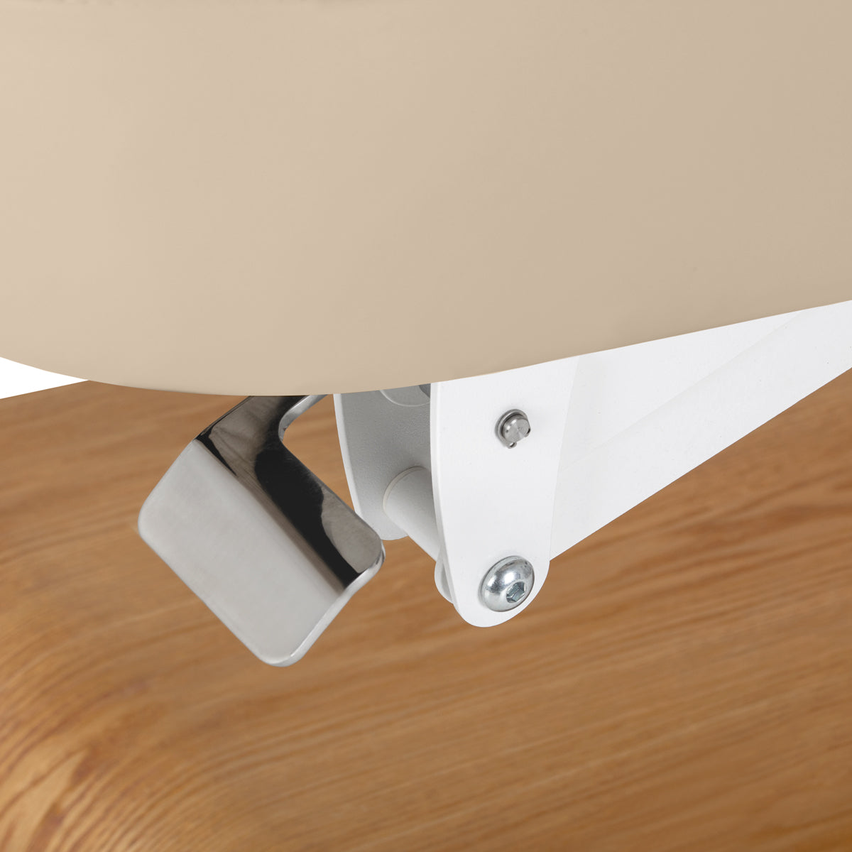 Sillon Relax · beige / light brown · adjustment mechanism