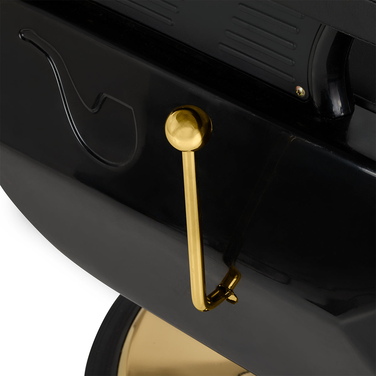 Hair System New York barber chair black gold - BVShop