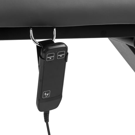 Stable contoured black metal base of BALANCE Novus 4 table