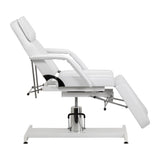 Sillon 210 hydraulic chair in reclined position for studio work