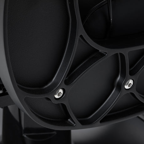 Gabbiano Continental Barber Chair With Massage – Black · Backrest detail