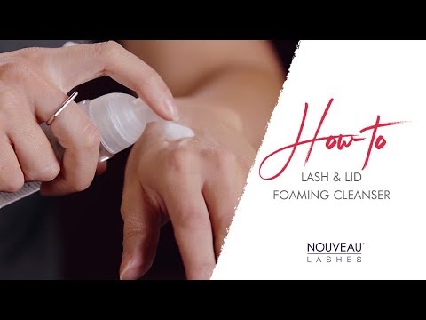 Nouveau Lashes Lid And Lash Cleansing Brush